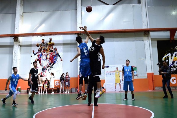 篮球中的常见防守战术有哪些？